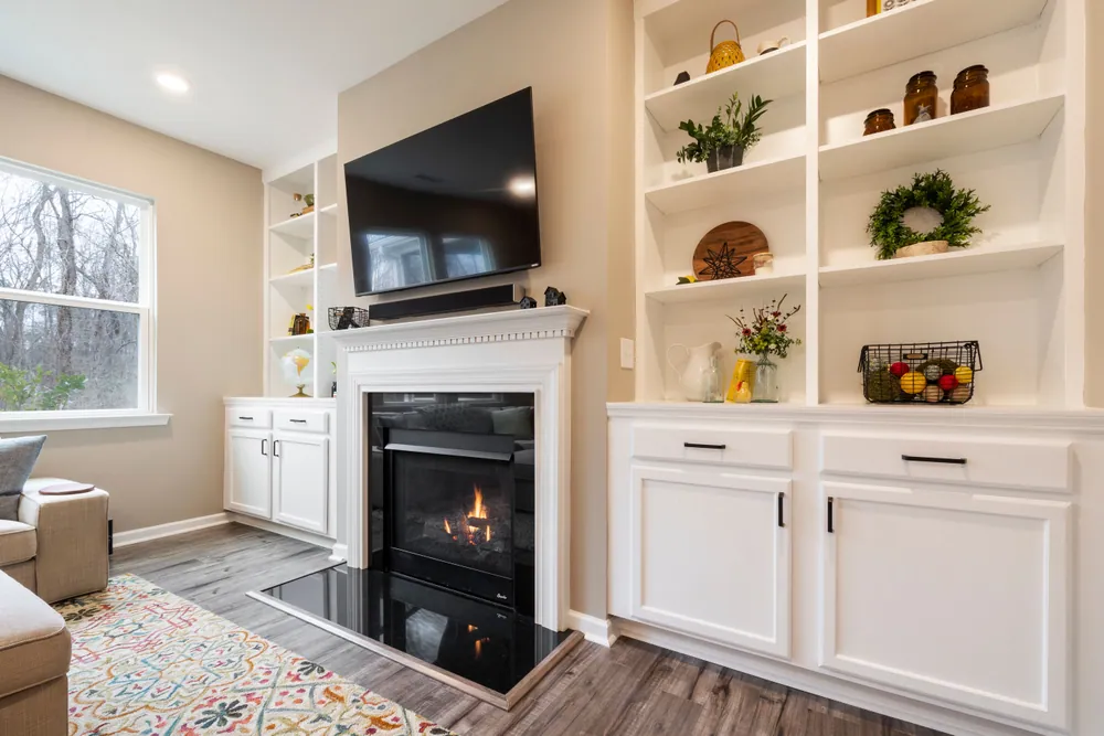 Custom Cabinets & Built-ins